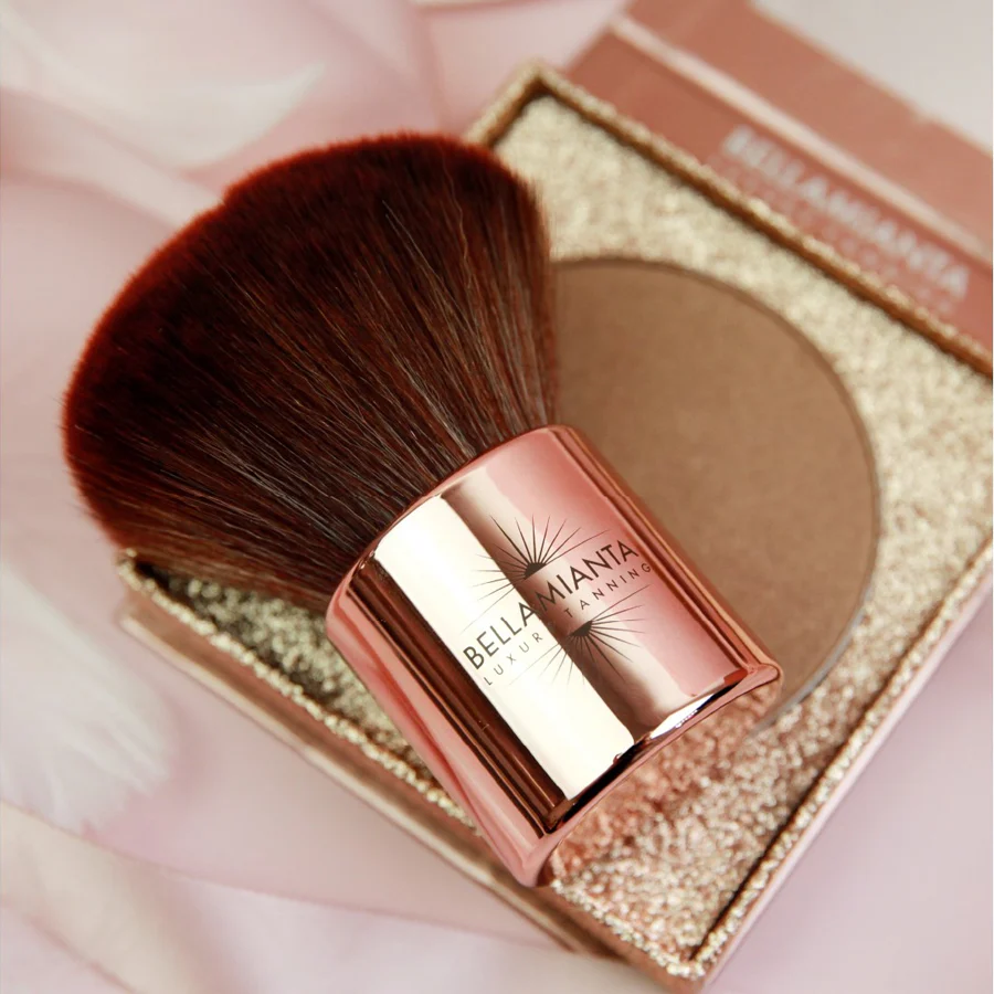 Bellamianta Luxury Kabuki Bronzing Brush - Image 3