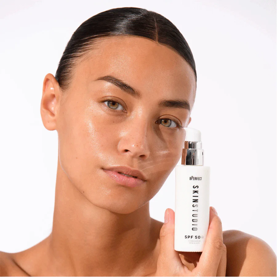 BPerfect Cosmetics Skin Studio Hydrosheer Skin Glaze SPF50 50ml - Image 4