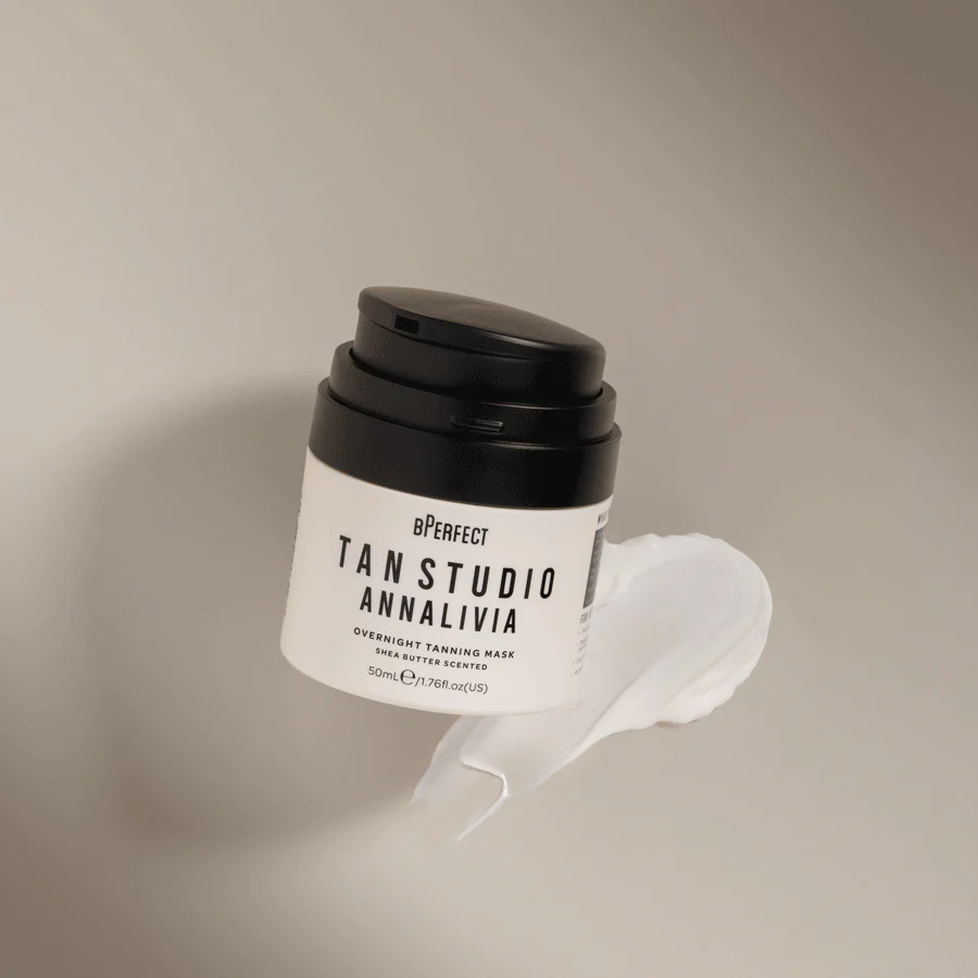 BPerfect Cosmetics Tan Studio x Annalivia - Overnight Tanning Mask 50ml - Image 4