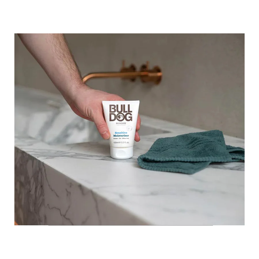 Bulldog Original Sensitive Moisturiser 100ml - Image 2