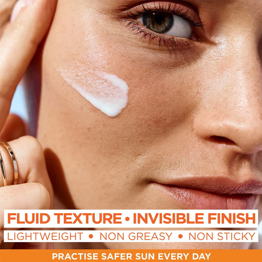 Ambre Solaire Super UV Vitamin C Facial Fluid SPF 50+ 40ml - Image 3