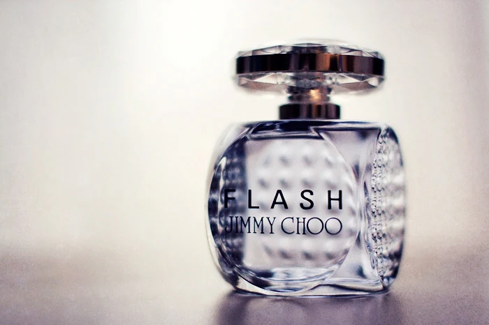 Jimmy Choo Flash Eau de Parfum 60ml - Image 3