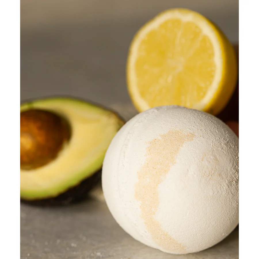 Lusso Tan Original Tan Eraser Bath Bomb - Image 6