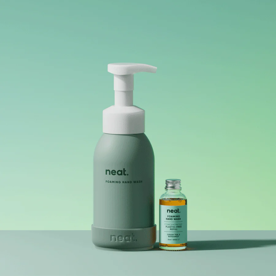 Neat Refillable Foaming Hand Wash Green Tea & Bergamot 30ml - Image 2
