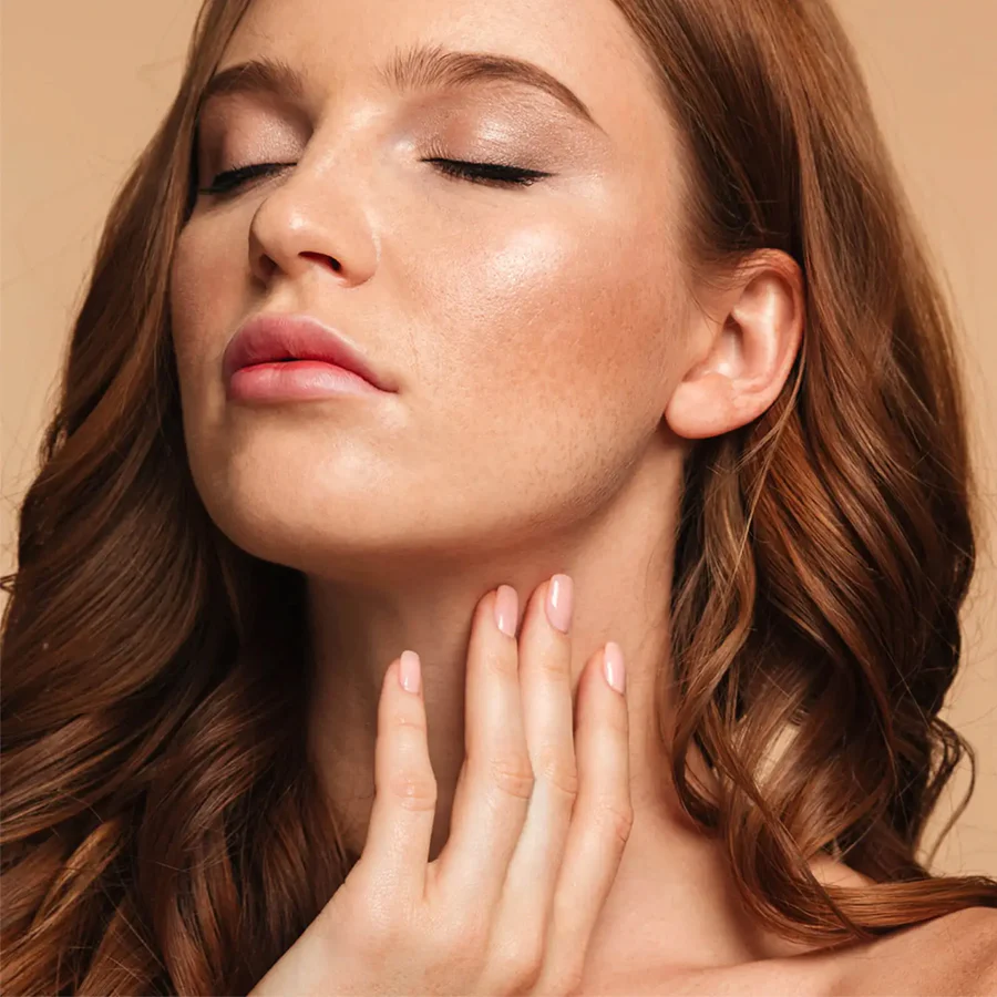 Note Cosmetics Luminous Moisturizing Foundation SPF 15 30ml - Image 4