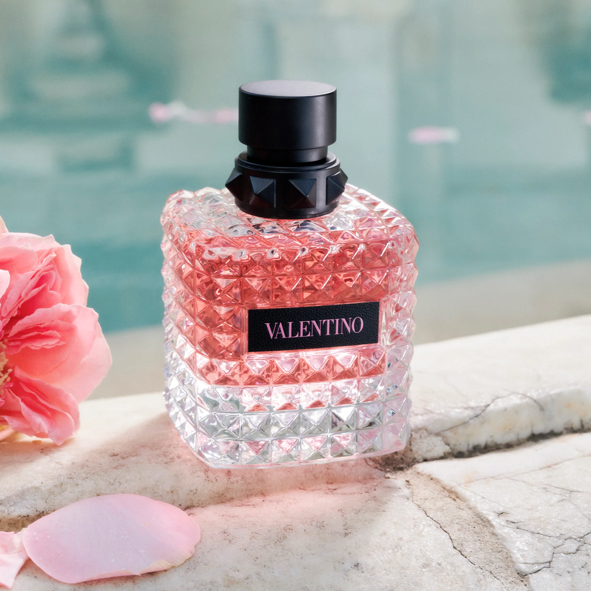 Valentino Born in Roma Donna Eau de Parfum (Various Sizes) - Image 6